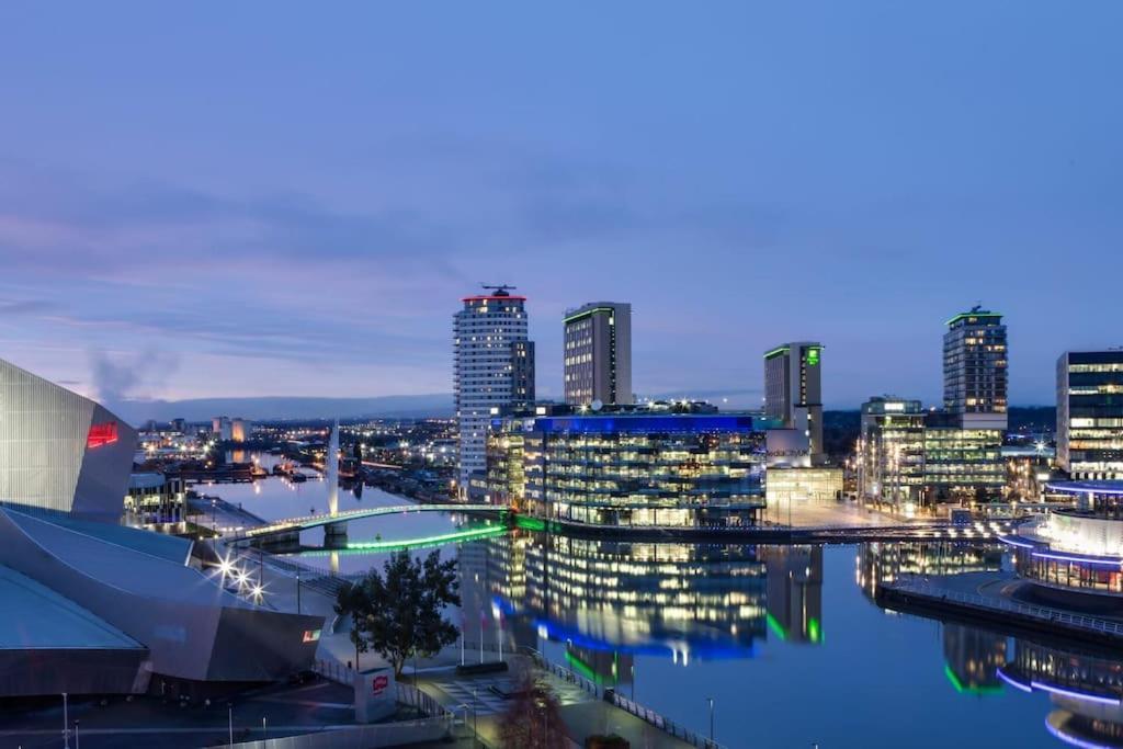 Central Manchester-1Br Apartment Free Parking-Cinema Room Bagian luar foto